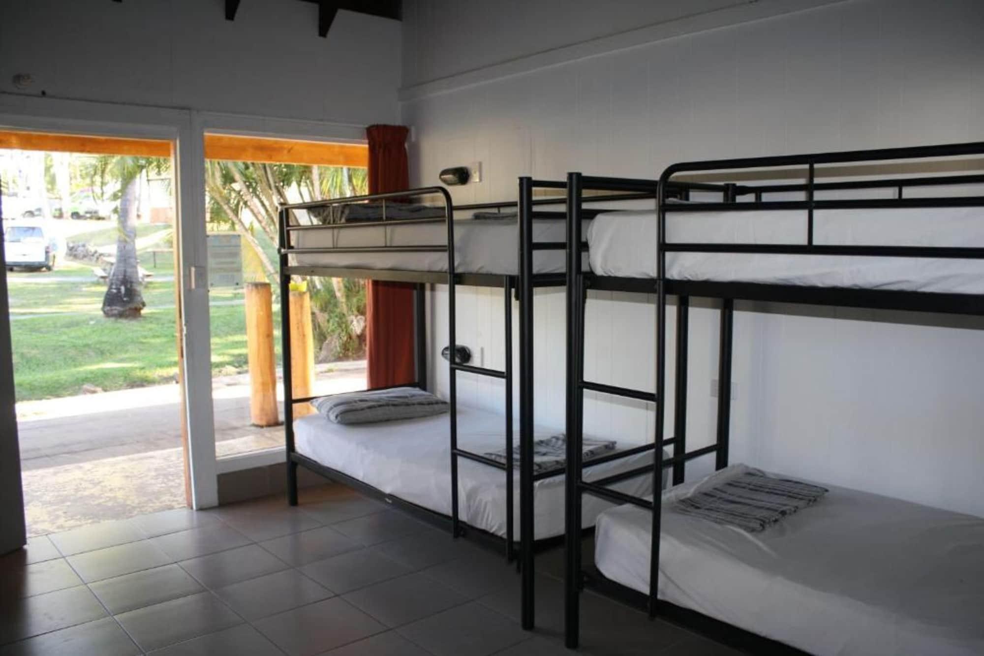 Nomads Airlie Beach (Adults Only) Екстер'єр фото
