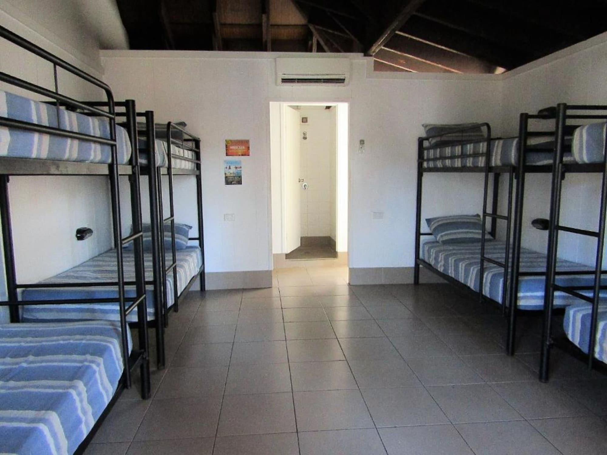 Nomads Airlie Beach (Adults Only) Екстер'єр фото