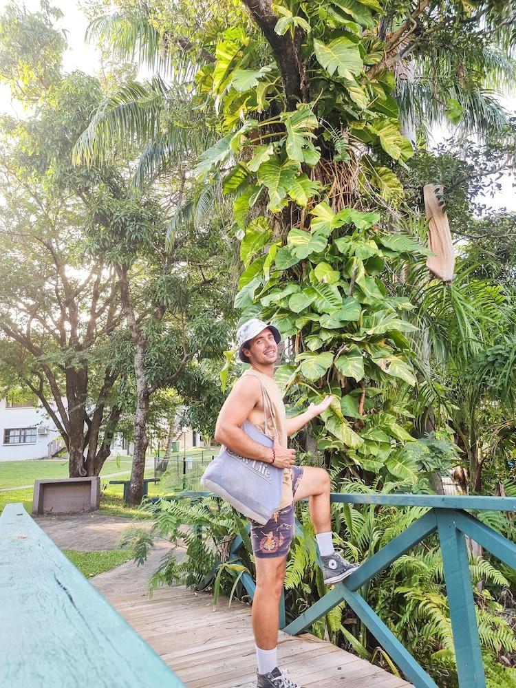Nomads Airlie Beach (Adults Only) Екстер'єр фото