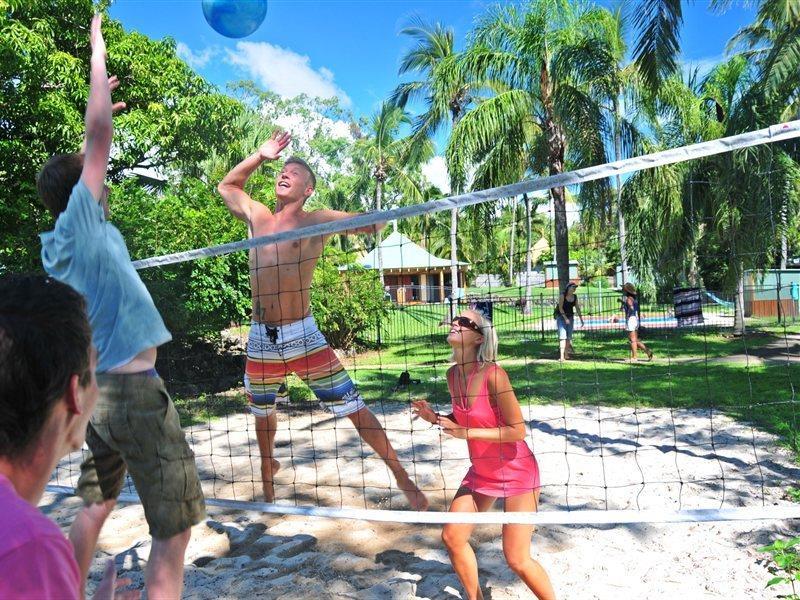 Nomads Airlie Beach (Adults Only) Екстер'єр фото